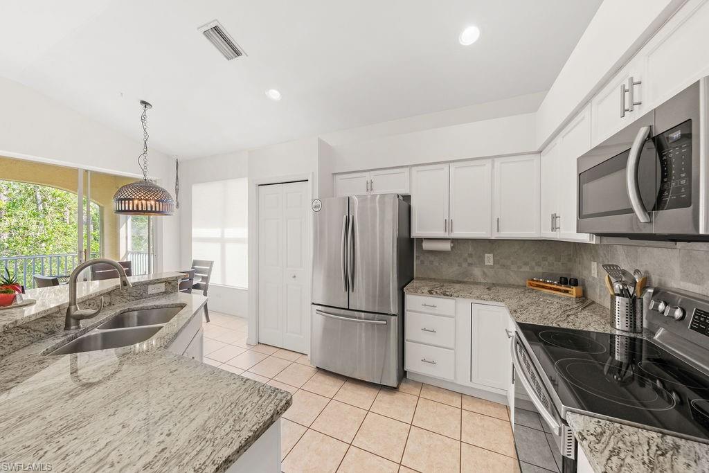 23039 Lone Oak Dr Property Photo 20