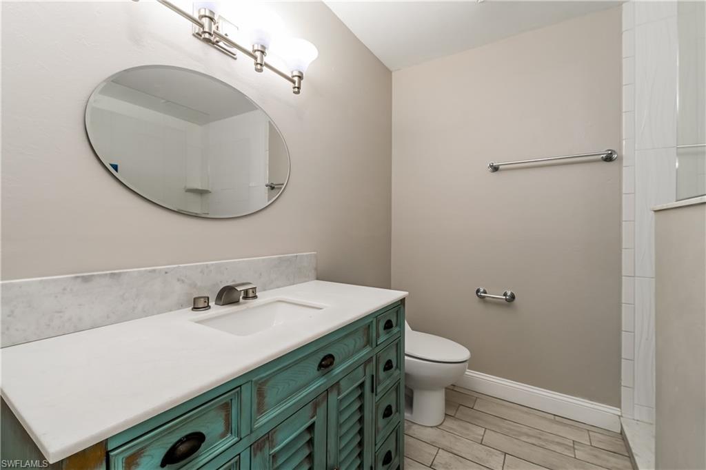 225 Sw 37th St Property Photo 11