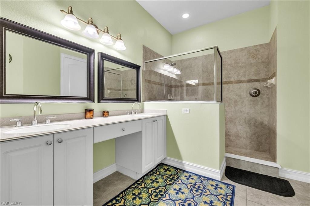 6050 Jonathans Bay Cir 102 Property Photo 21