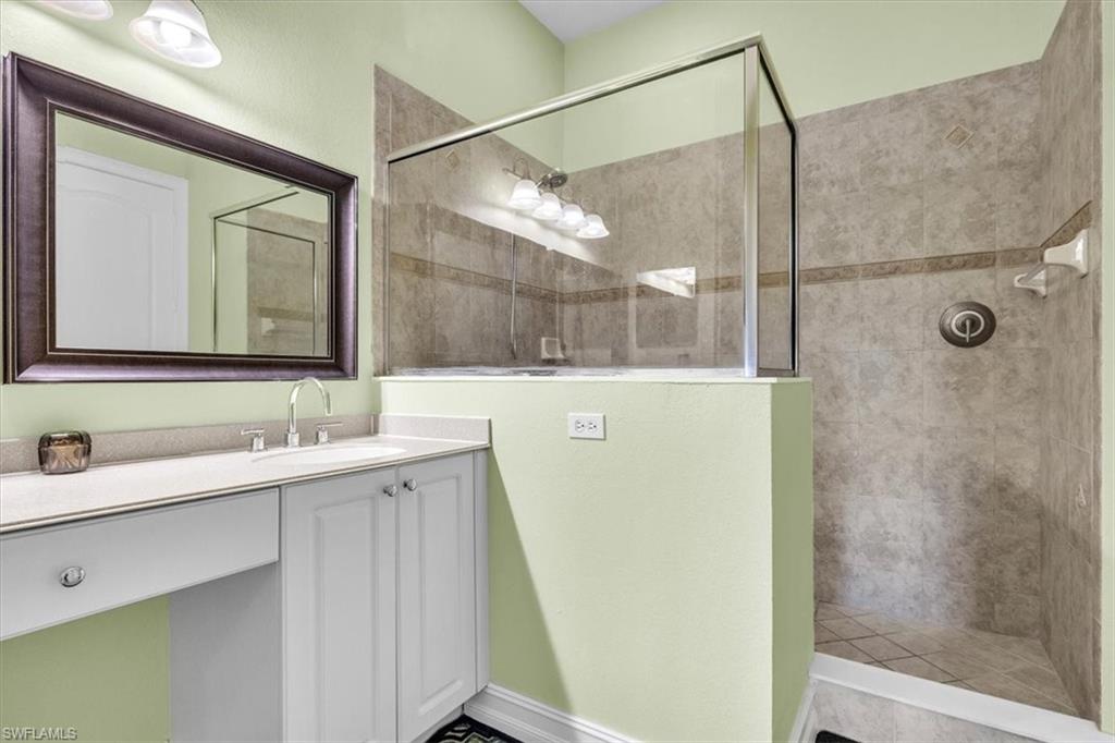 6050 Jonathans Bay Cir 102 Property Photo 22