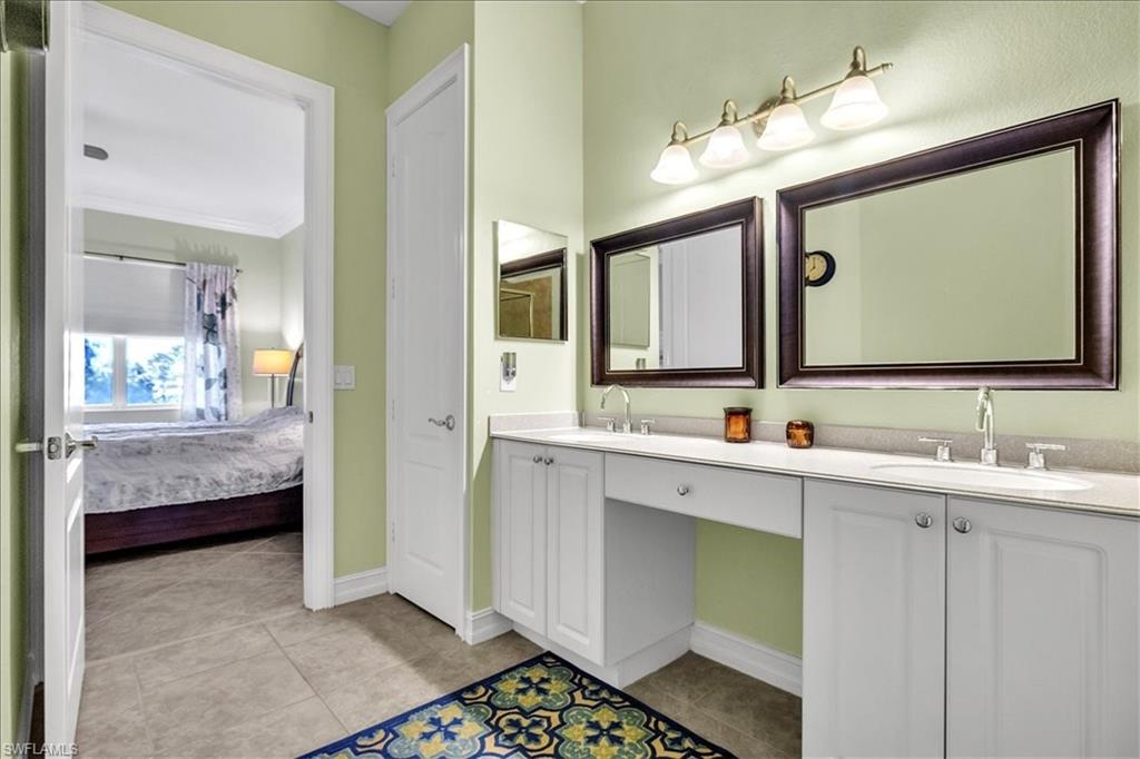 6050 Jonathans Bay Cir 102 Property Photo 23