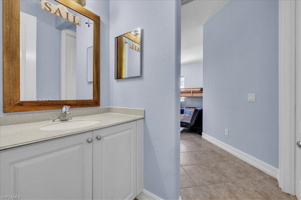 6050 Jonathans Bay Cir 102 Property Photo 26