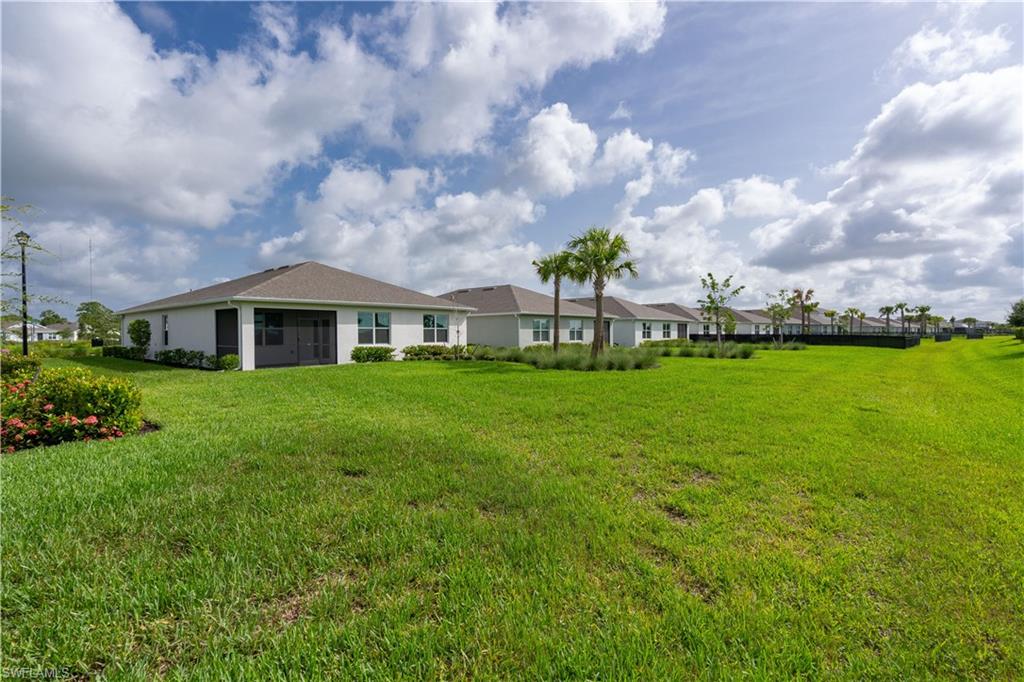 42380 Cascade Dr Property Photo 13