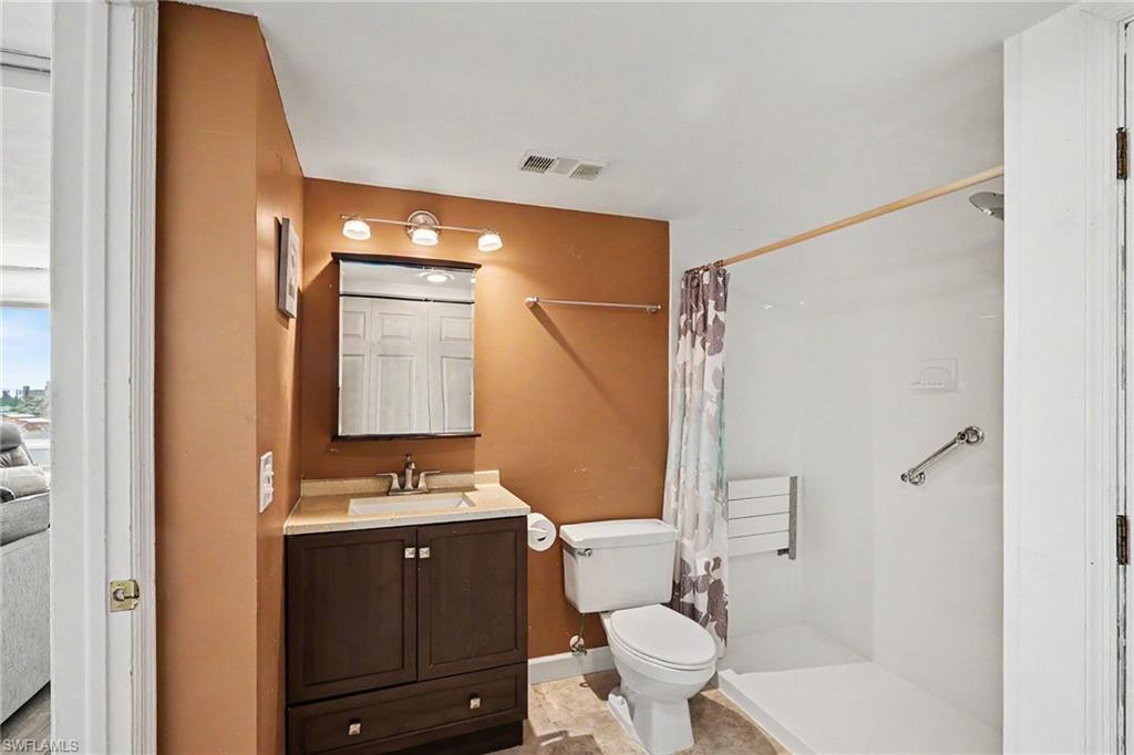 7360 Estero Blvd 1001 Property Photo 15
