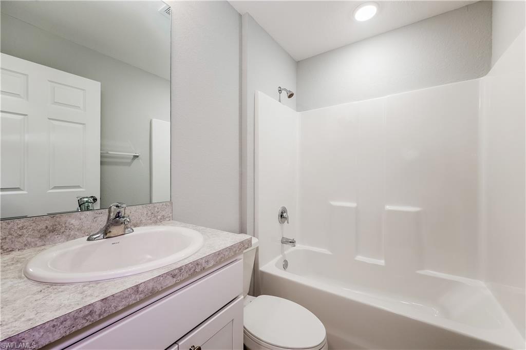 1222 Summa Blvd Property Photo 14