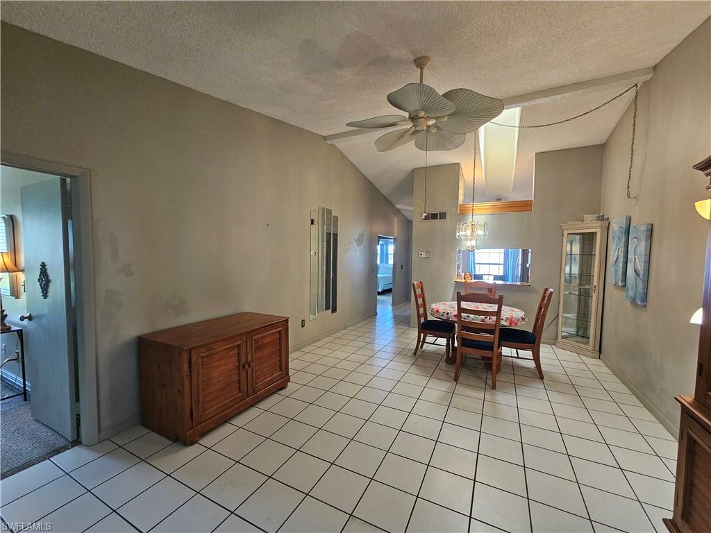 9630 Villa Dr 8 Property Photo 13