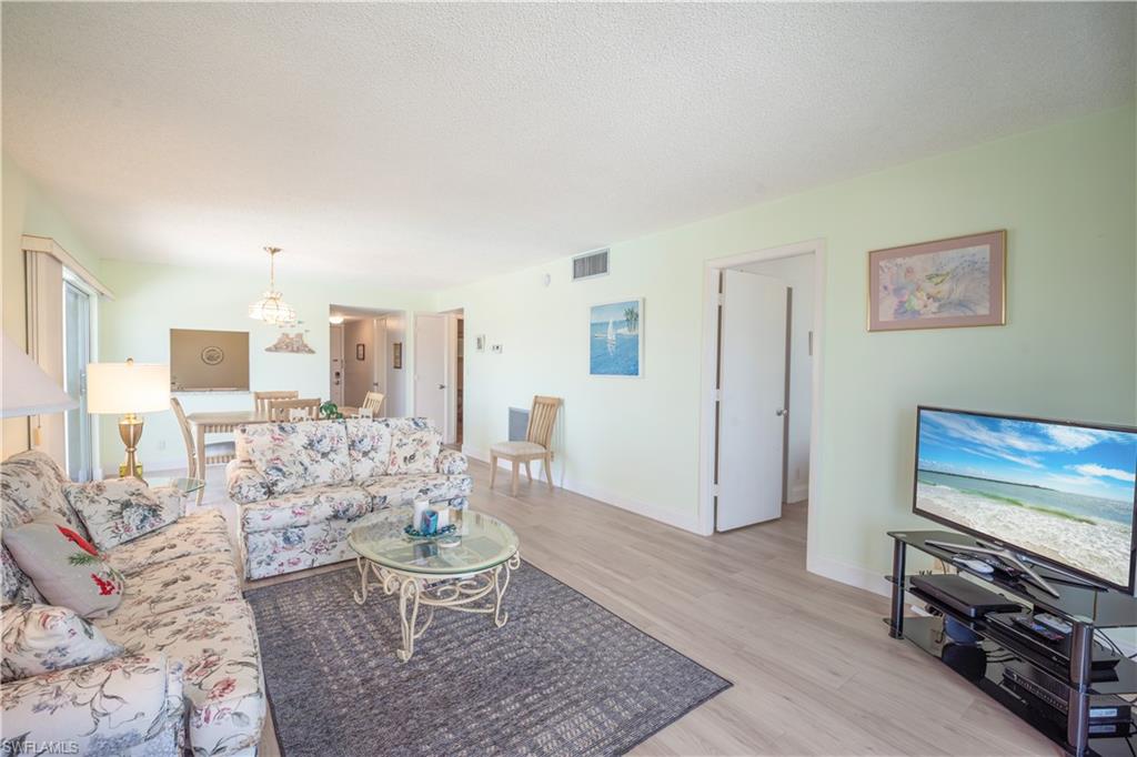 6900 Estero Blvd 401 Property Photo 14