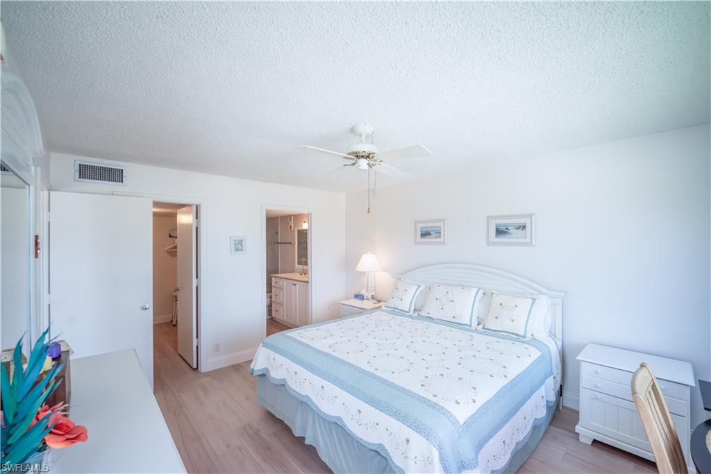 6900 Estero Blvd 401 Property Photo 17