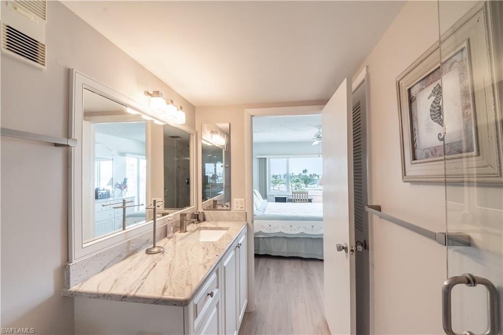 6900 Estero Blvd 401 Property Photo 22