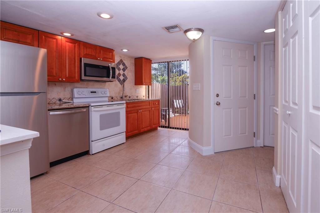 1168 Lake Mcgregor Dr 1d Property Photo 7