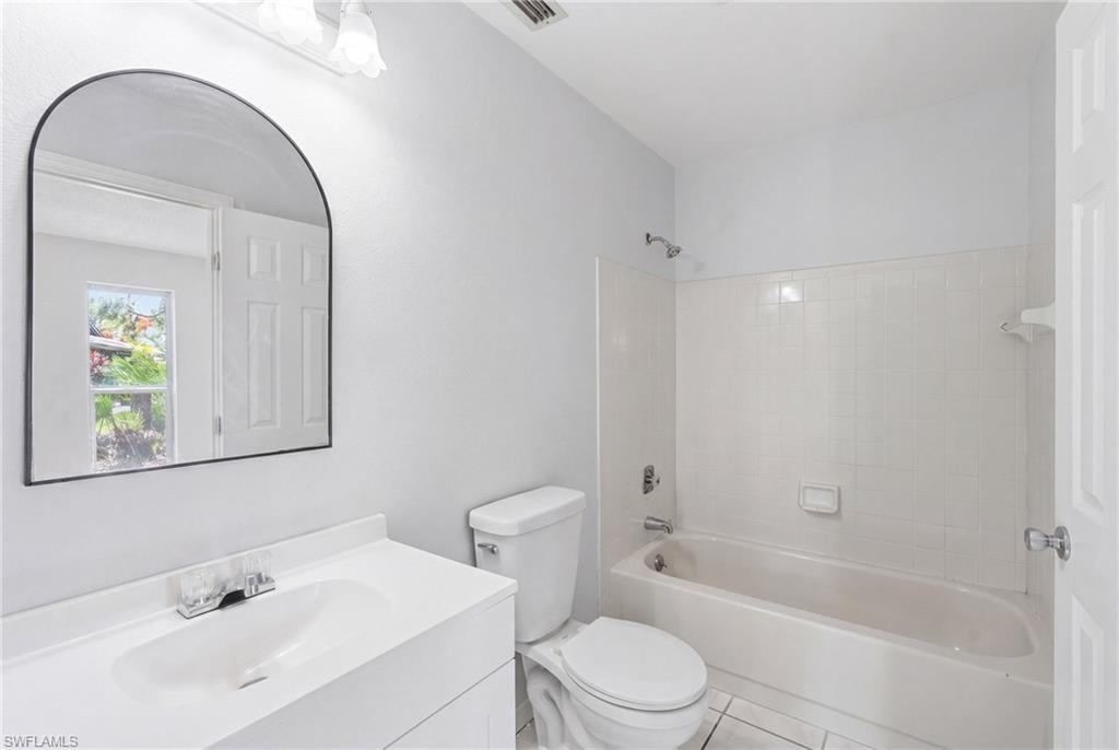 5563 Foxlake Dr Property Photo 20