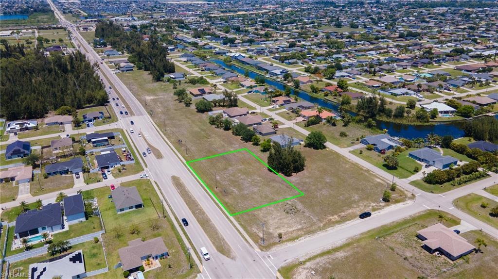 1221 Chiquita Blvd S Property Photo 1