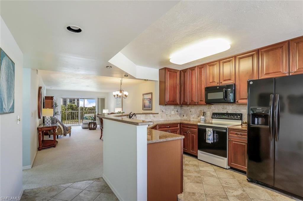 340 Horse Creek Dr 305 Property Photo 5