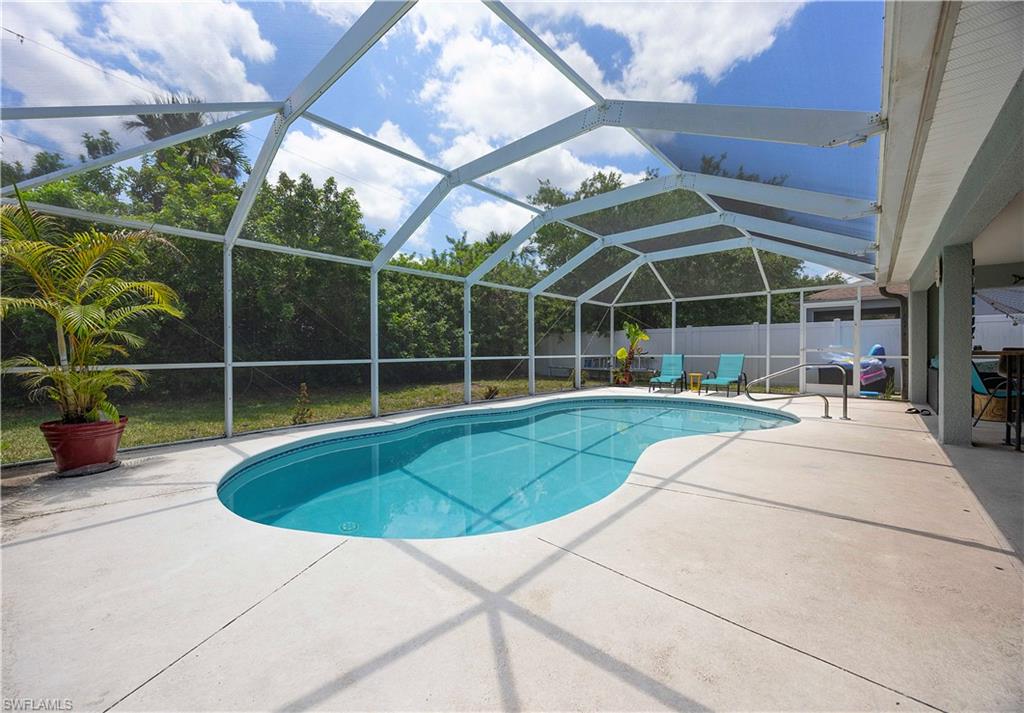 2682 Nature Pointe Loop Property Photo 35