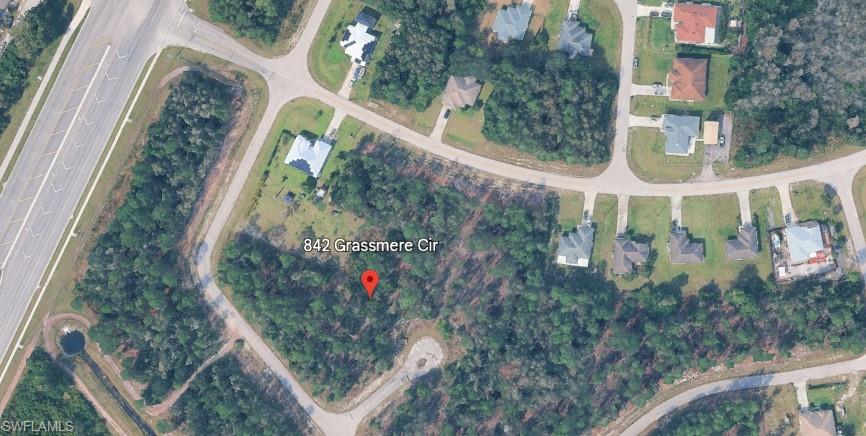 842 Grassmere Cir Property Photo 3