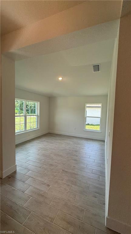 657 Windermere Dr Property Photo 3