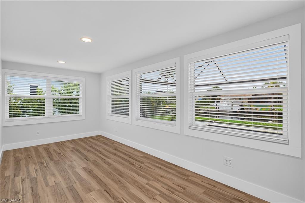 4957 Sorrento Ct Property Photo 5