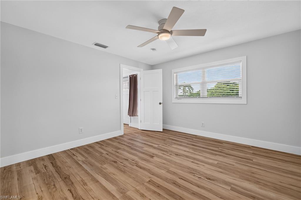 4957 Sorrento Ct Property Photo 17