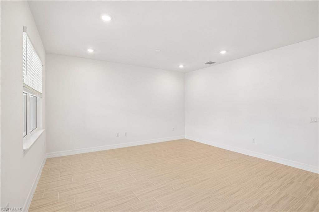 44425 Cable Creek Dr Property Photo 9