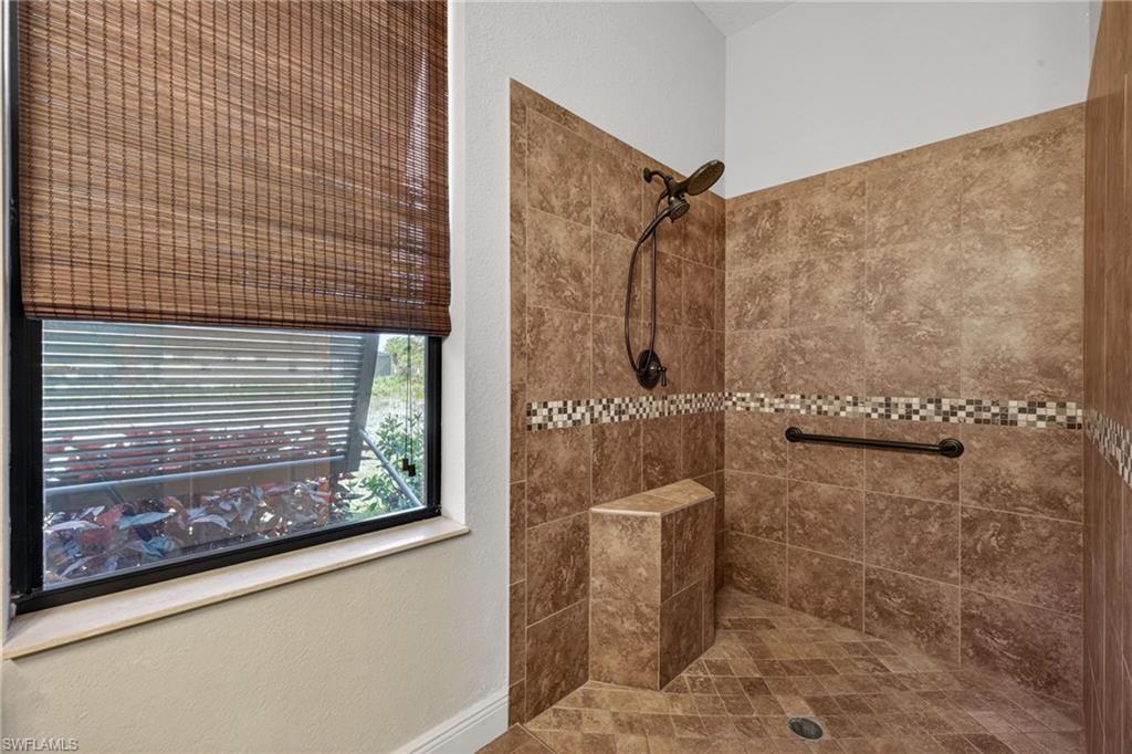 6109 Calusa Ridge Trl Property Photo 37