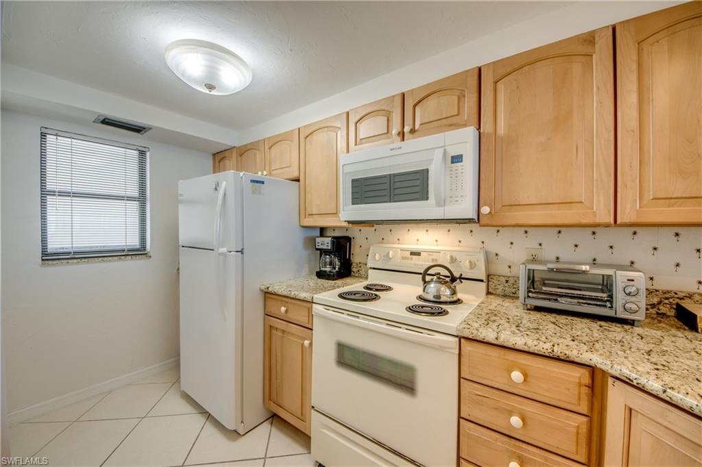 6400 Estero Blvd 1101 Property Photo 14