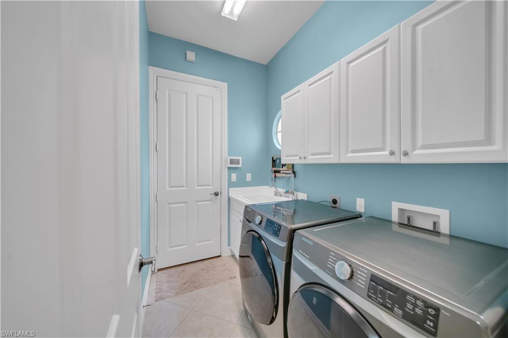 7672 Sussex Ct Property Photo 18