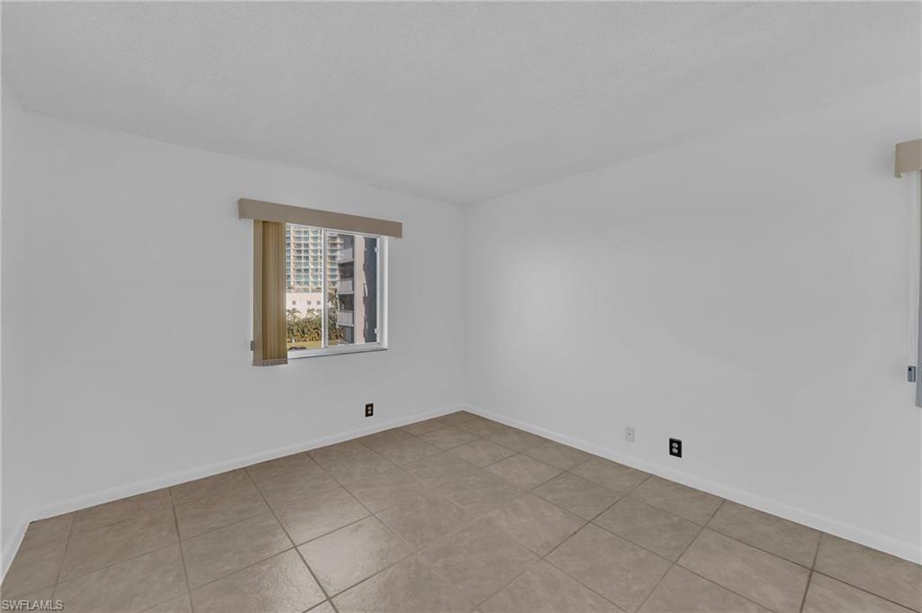 2875 Palm Beach Blvd 205 Property Photo 20