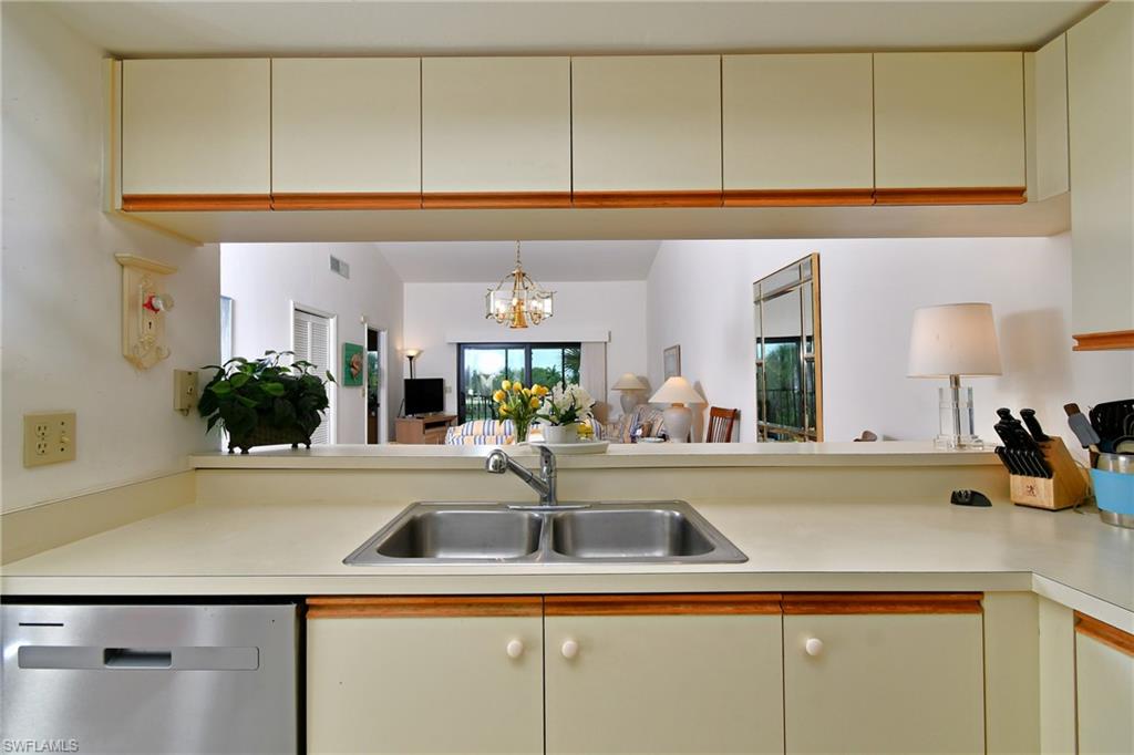 16470 Kelly Cove Dr 2859 Property Photo 9