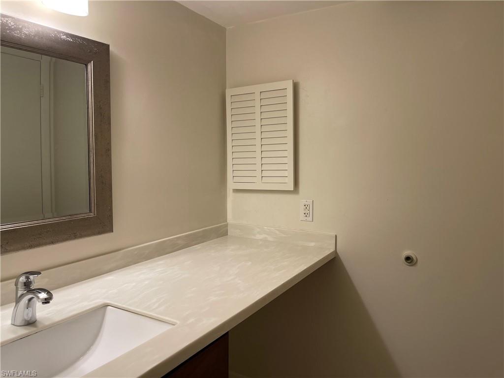 2079 Barkeley Ln 19 Property Photo 15