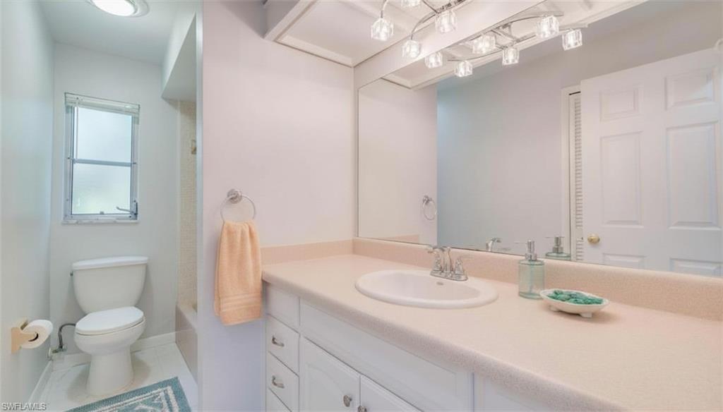 5657 Eichen Cir E Property Photo 31