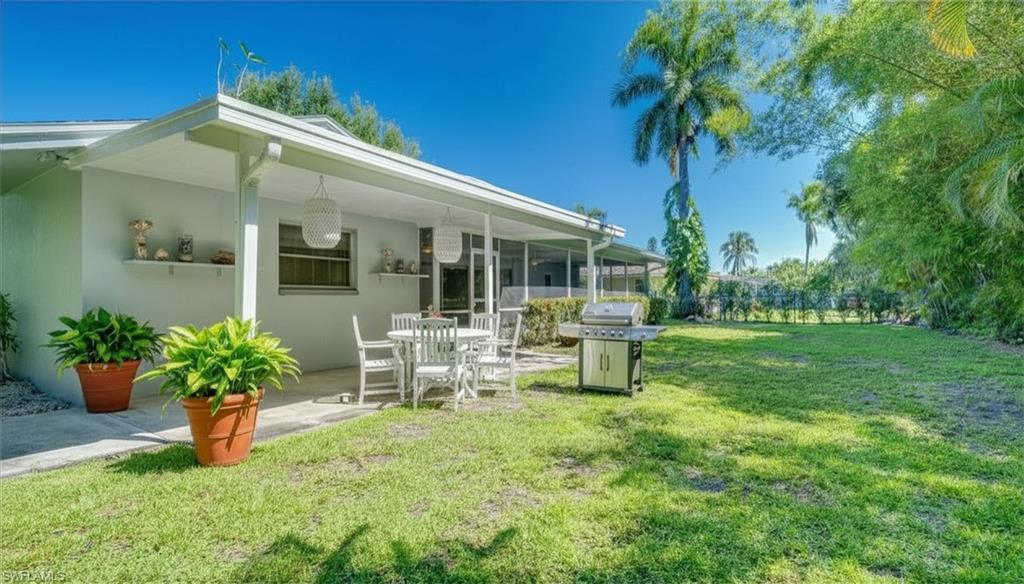5657 Eichen Cir E Property Photo 41
