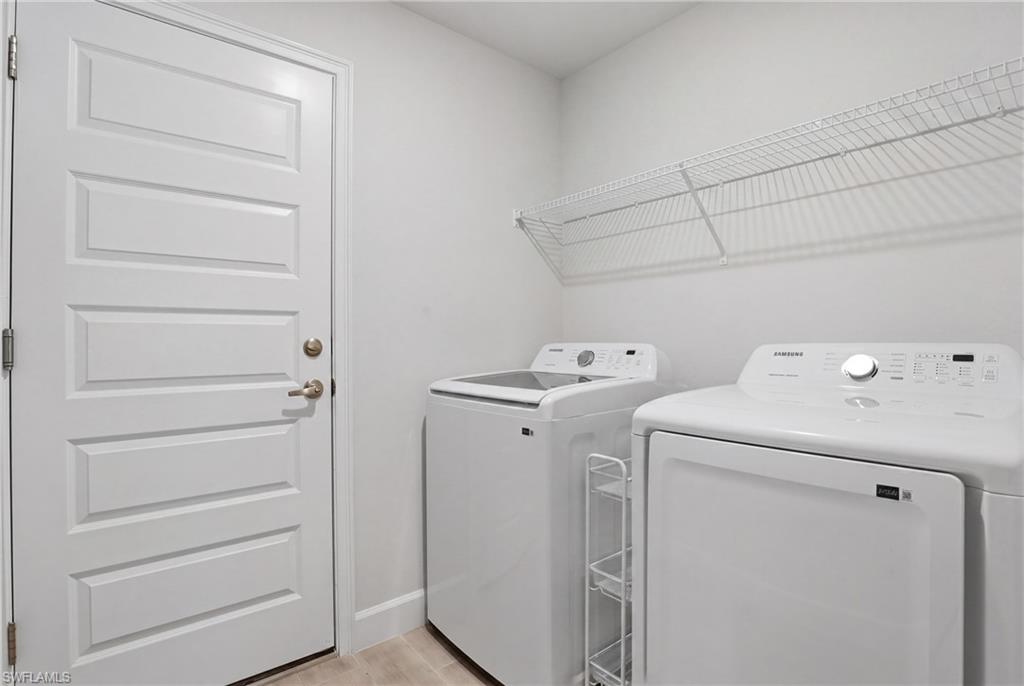 14735 Keystone Blvd Property Photo 28