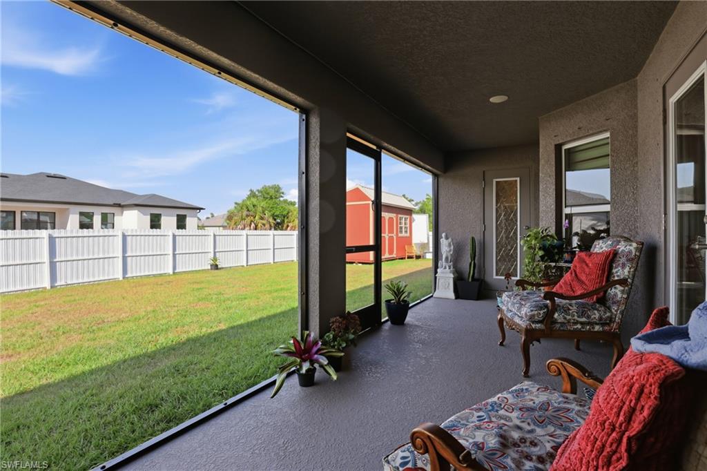 14735 Keystone Blvd Property Photo 30