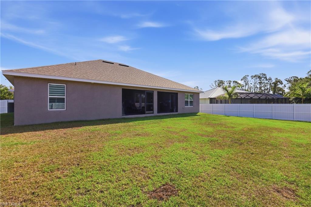 14735 Keystone Blvd Property Photo 33