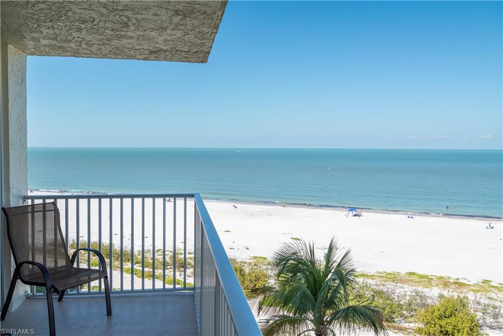 7300 Estero Blvd 606 Property Photo 2