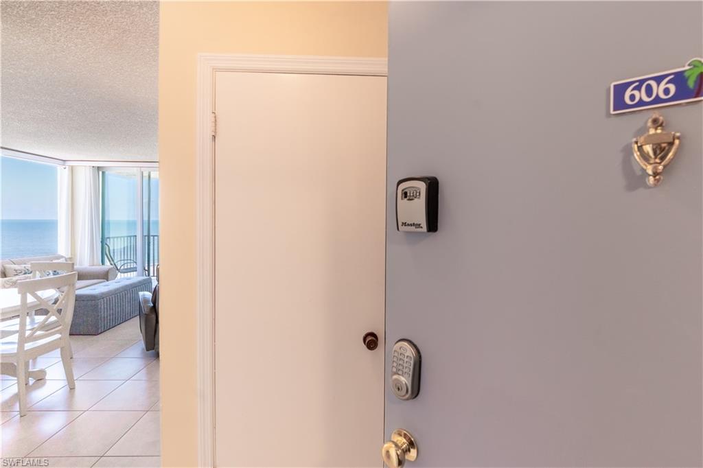 7300 Estero Blvd 606 Property Photo 5