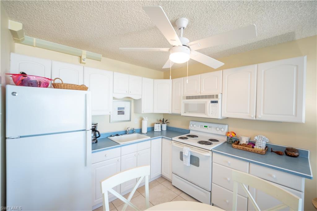 7300 Estero Blvd 606 Property Photo 10