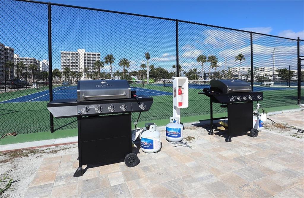 7300 Estero Blvd 606 Property Photo 27