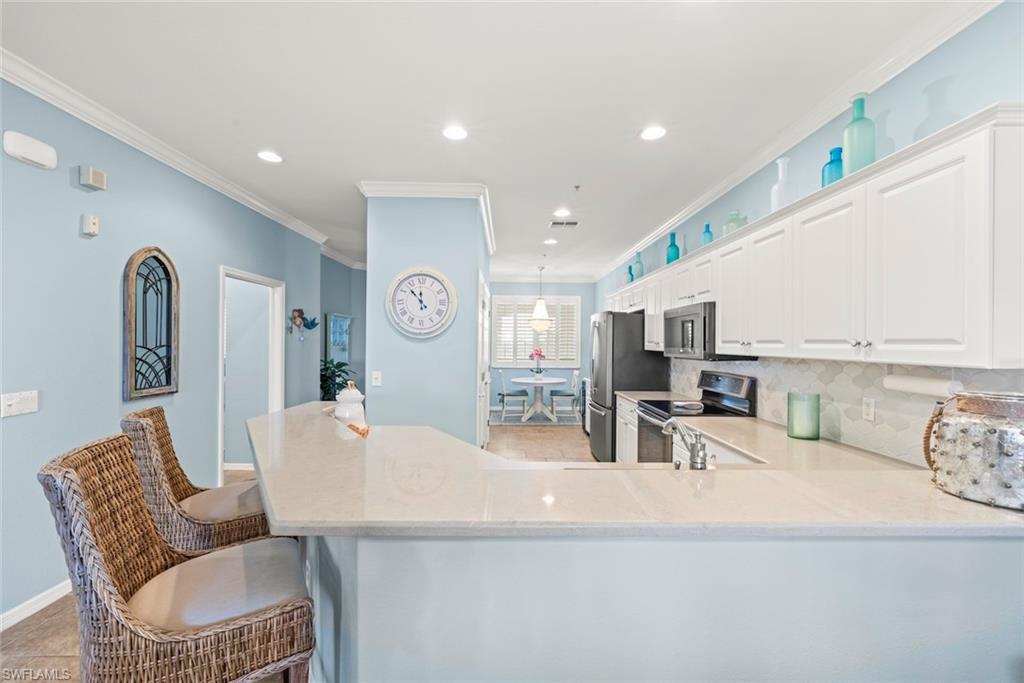 20071 Sanibel View Cir 301 Property Photo 17