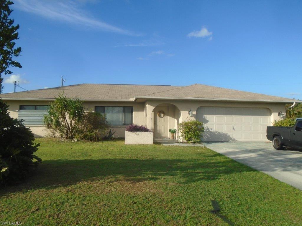 129 SW Trafalgar PKWY Property Photo 1