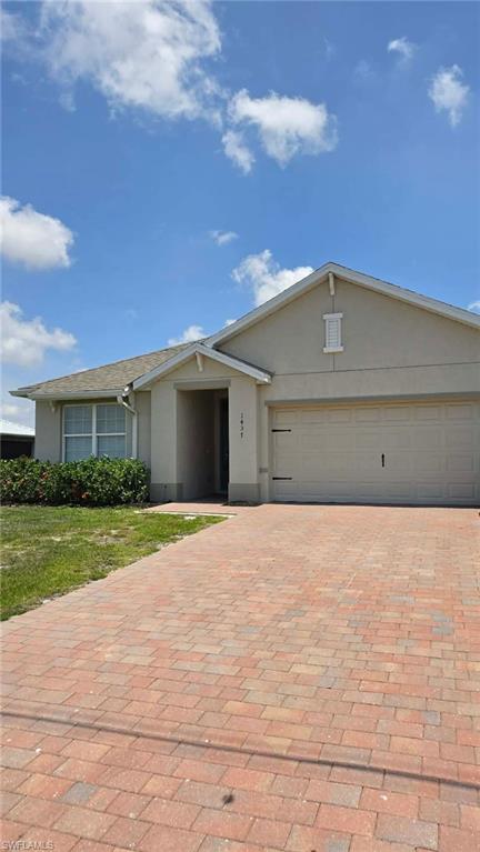 1437 NW 31st PL Property Photo 1