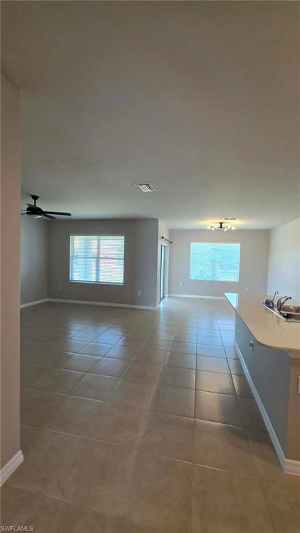 1437 Nw 31st Pl Property Photo 8