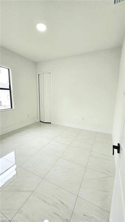 718 Phelps St E Property Photo 18