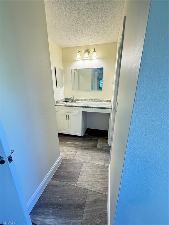 17426 Birchwood Ln 6 Property Photo 7