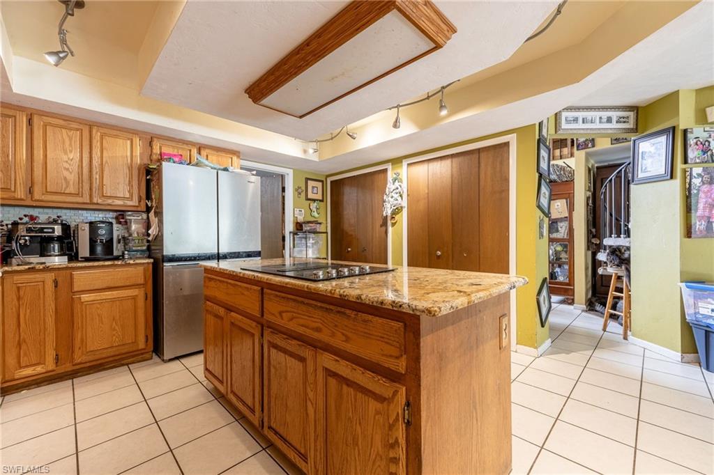 13746 Brynwood Ln Property Photo 22