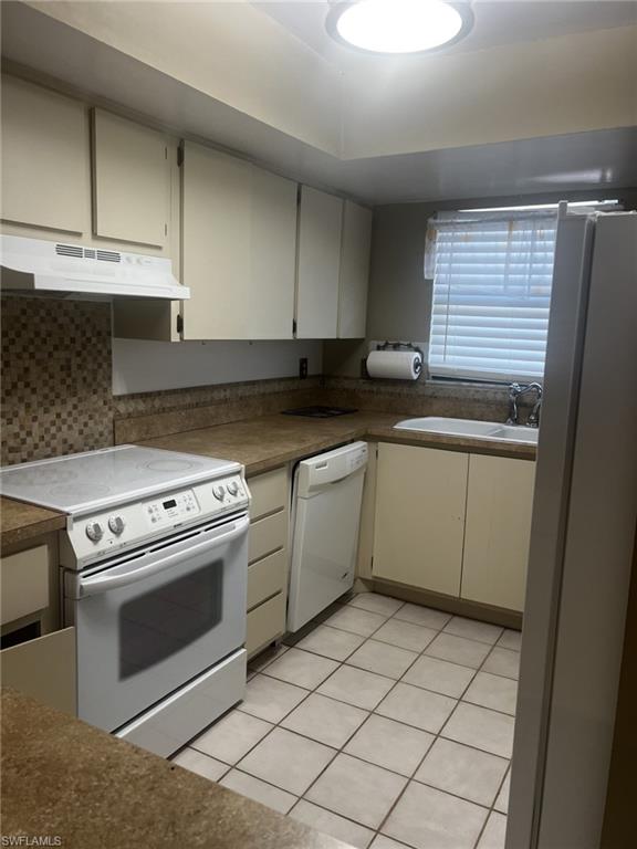 1754 Cape Coral Pkwy E 107 Property Photo 6