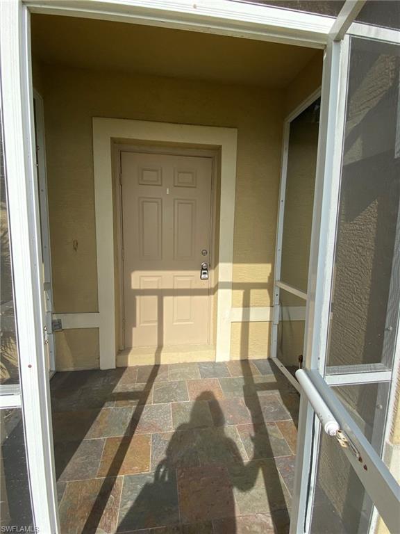 2136 Nw 22nd Pl Property Photo 3