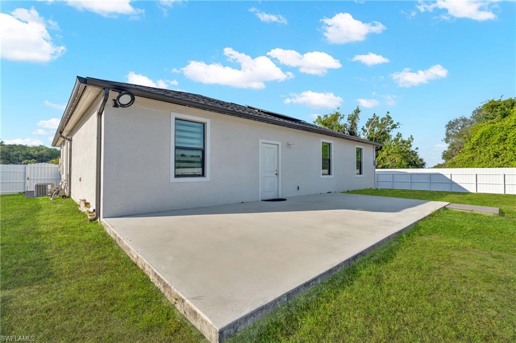 1086 W Leader Ct Property Photo 17