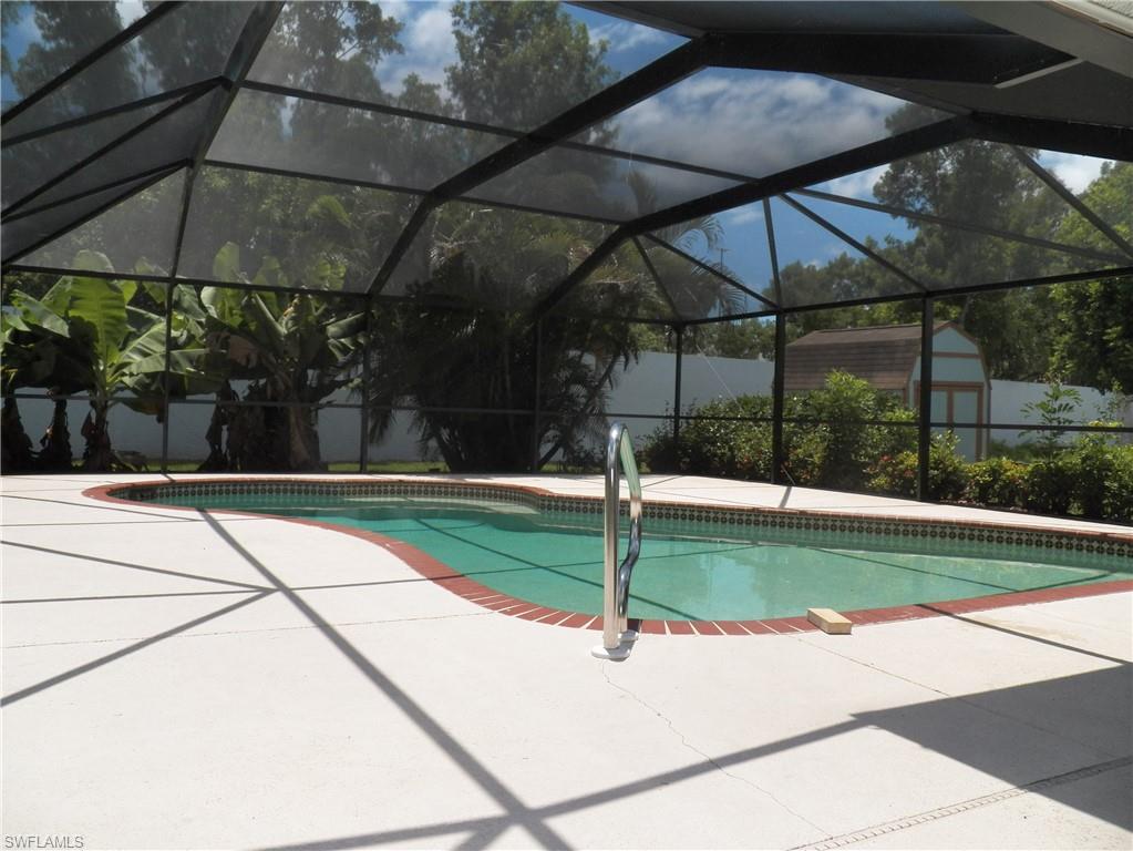 1768 Coral Point Dr Property Photo 5