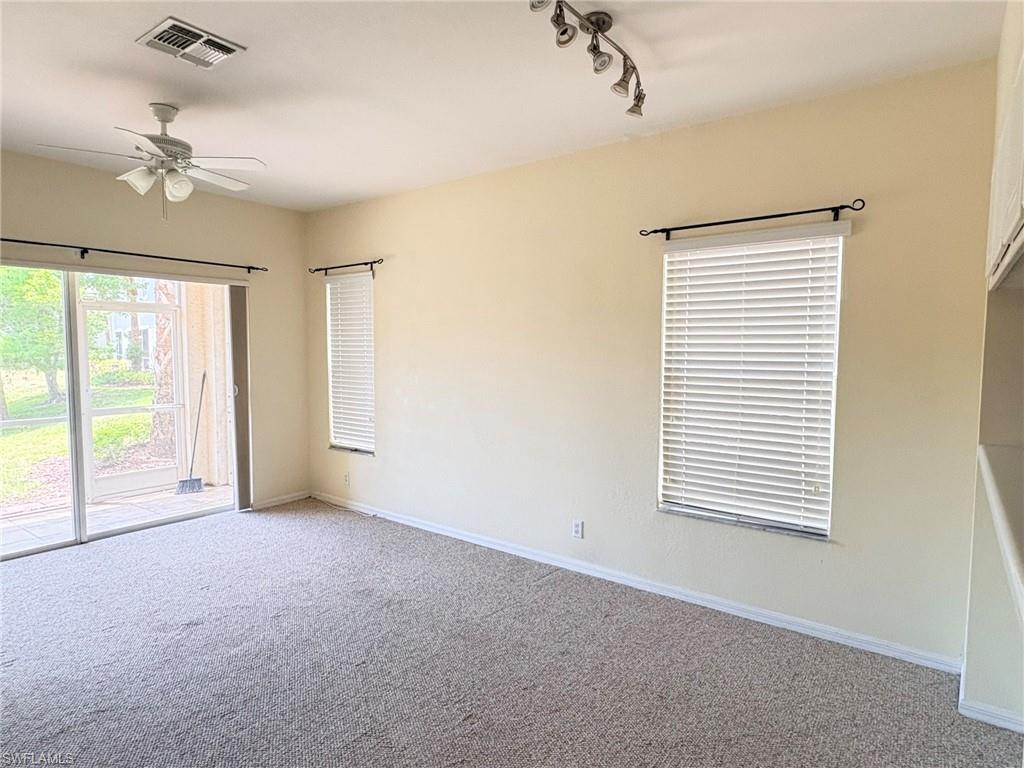 8162 Pacific Beach Dr Property Photo 7